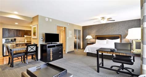 Homewood Suites Hotel in Southington, Connecticut