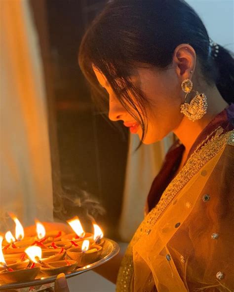 Captivating Diwali Photography with Aparna Dixit