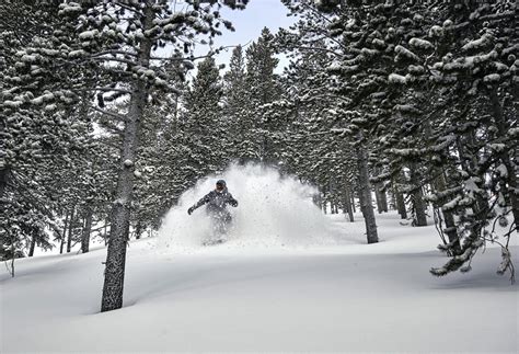 5 Best Ski Resorts Near Denver Colorado (with map) - TripOutside