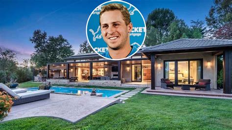 Former Rams Quarterback Jared Goff Sells $6.4 Million L.A. House – DIRT