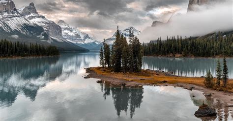 The Canadian Rocky Mountains | Adventures.com