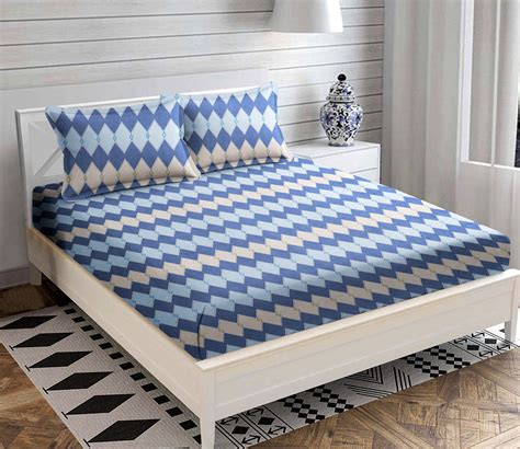 Buy Geometric Blue Printed Queen Bed sheet with 2 Pillow Covers Online in India at Best Price ...