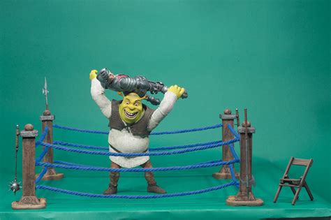 Wrestlin’ Shrek