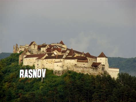 Trecutul medieval al Romaniei - Cetatea Rasnov | Trecator prin lume