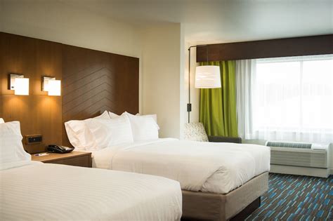 Holiday Inn Express & Suites Rock Falls, an IHG Hotel Rock Falls ...