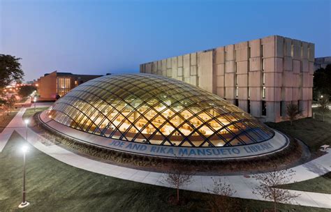 5 Most Beautiful Modern Universities Buildings