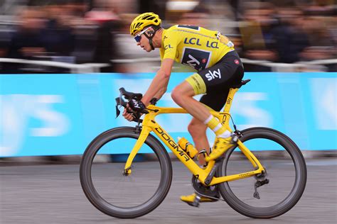 Claims of UCI Double Standard in Froome Doping Case | Financial Tribune