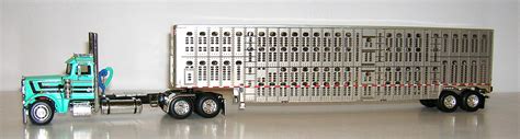 1/64 FIRST GEAR TOY PETERBILT SEMI TRUCK W WILSON CATTLE TRAILER