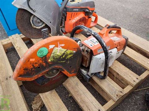 Husqvarna and Stihl Demo Saws, Inoperable - Roller Auctions