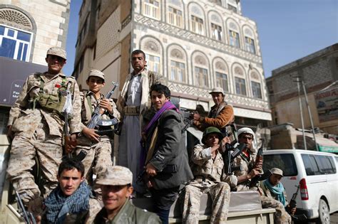 Two tribesmen killed in clashes with Houthis | Al Arabiya English