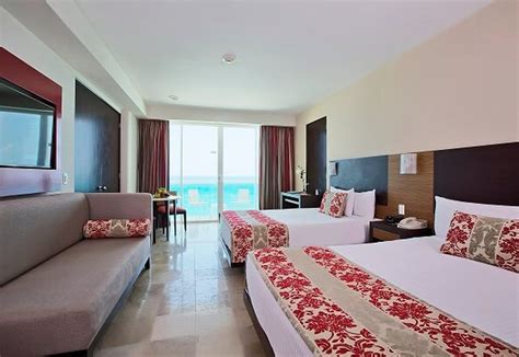 Rooms of Krystal Hotel in Cancún Zona Hotelera, Official Website