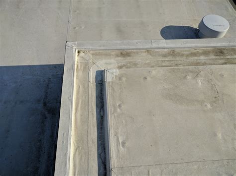 Hidden Gutter System — keith messick | ARCHITECTURE