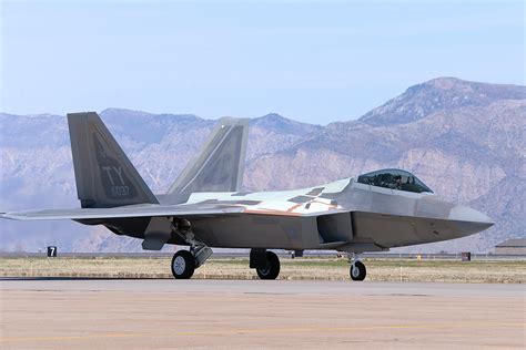 U.S. Air Force’s F-22 Raptor stealth fighters faces engine shortage