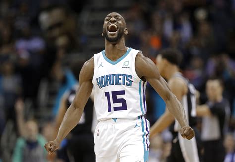 Kemba Walker heats up in OT as Hornets sting Spurs | Inquirer Sports