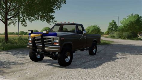 FS22 84 Ford F250 Farm Truck v1.0 - FS 22 Trucks Mod Download