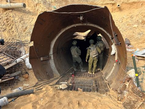 A look inside the largest Hamas tunnel ever discovered by the Israeli ...