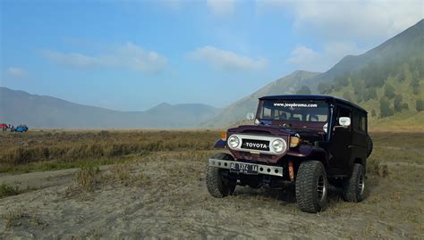 Sewa Jeep Bromo Dari Malang, Jawa Timur | Tour Bromo Murah 2021