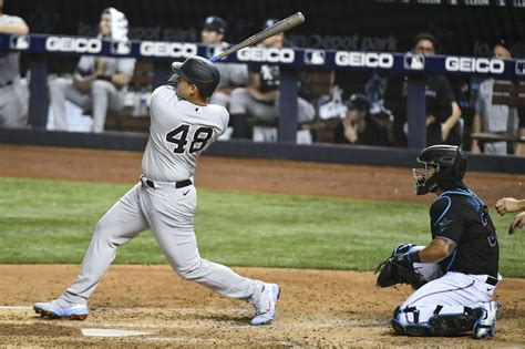 Anthony Rizzo already has a home run streak with Yankees (Video)