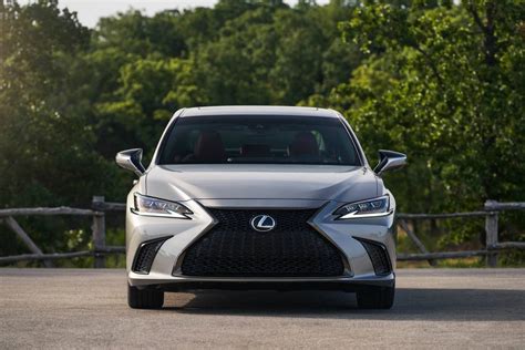 2021 Lexus ES 350 - Specs, Prices, MPG, Reviews & Photos | Cars.com