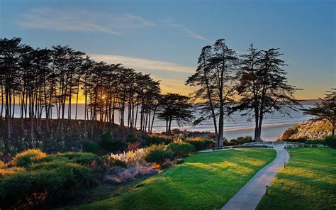 Santa Cruz Oceanfront Hotels | Photos | Seascape Beach Resort