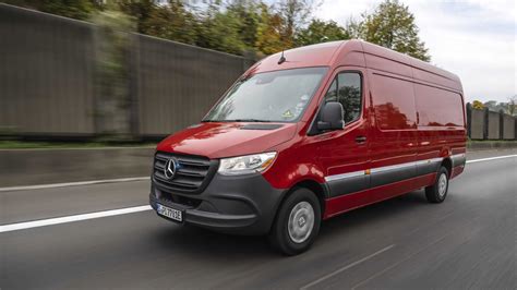 Electric Mercedes Sprinter Van Travels Nearly 300 Miles on a Single ...