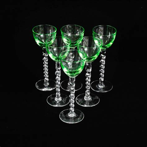 Vintage Green Twisted Stem Aperitif / Cordial Glasses » Kode-Store.co.uk