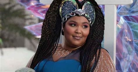 The Mandalorian: Lizzo shares tribute to dad after surprise cameo