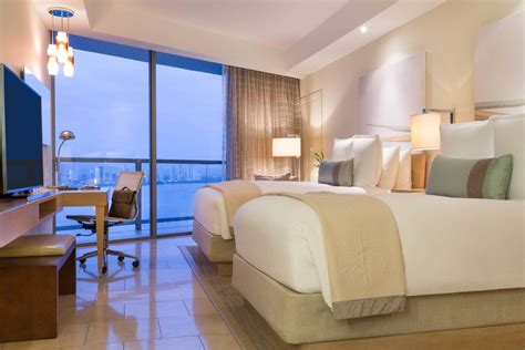 Luxury Panama City Panama Hotel Rooms and Suites | JW Marriott Panama