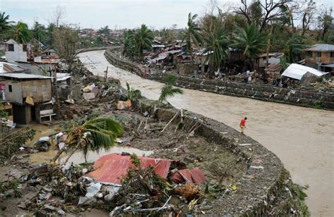 31 people reported dead, homes destroyed after powerful typhoon slams Philippines | CBC News