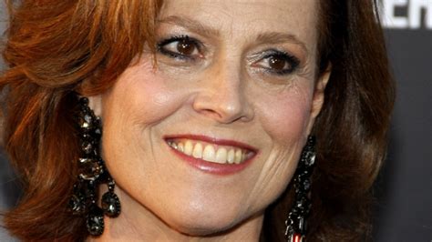 Bringing Sigourney Weaver Back In Avatar 2 Was A Unique Challenge