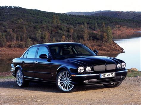 Jaguar XJR EU-spec (X350) '2003–07 | Jaguar xj, Jaguar car, Jaguar daimler