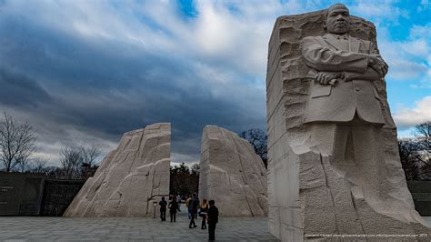 Martin Luther King memorial front view -Washington