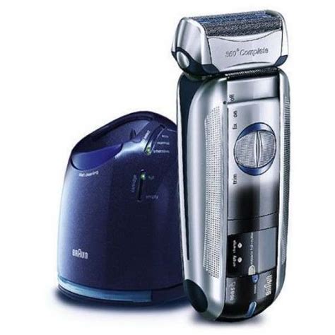 Braun 8995 360° Complete with Clean & Charge System Men's Electric Shaver