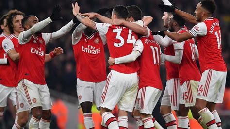 Arsenal 2-0 Manchester United: Gunners claim first win under Mikel ...