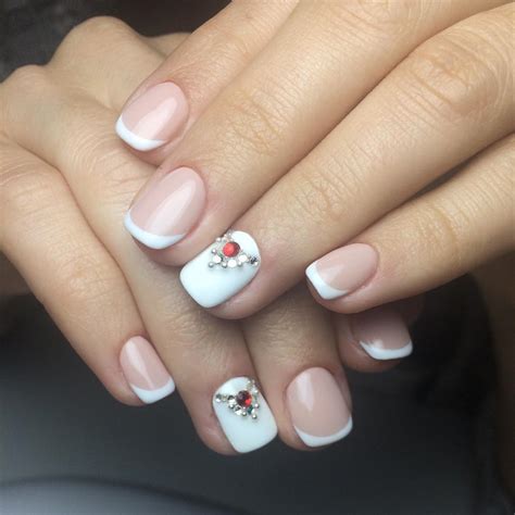 45 Awesome French Manicure Designs to Try and Remain in Style