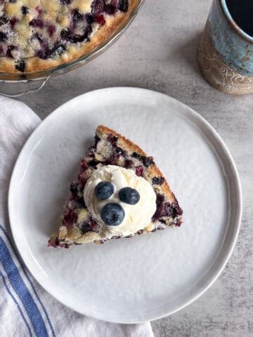 Easy Crustless Fresh Blueberry Pie with Lemon