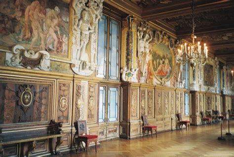 Eye For Design: The Interiors of Chateau Fontainebleau