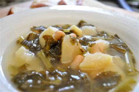 Caldo Gallego-Galician Soup - Dealicious Cooking