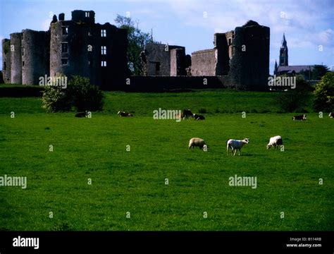 Roscommon castle roscommon ireland hi-res stock photography and images ...