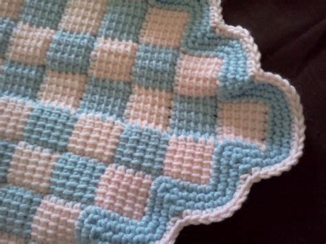 Charlotte's Web: Entrelac crochet blanket