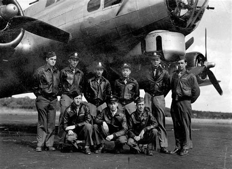 B17 bomber crew - lvdop