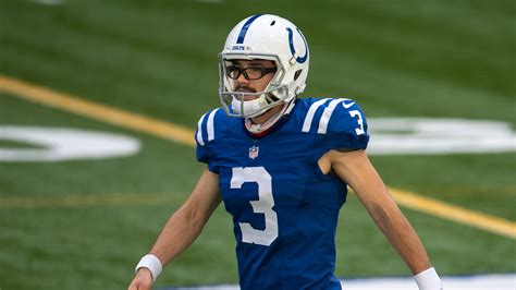 Rodrigo Blankenship wins Colts kicker job; Chase McLaughlin cut