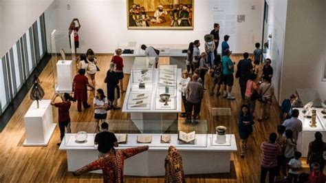 How to See Some of the Best Toronto Museums for Free - Ultimate Ontario