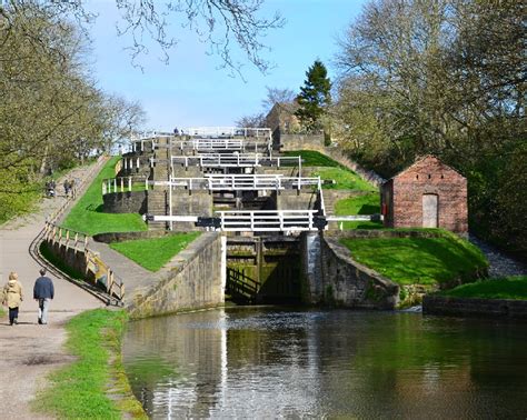 10 Beautiful Places to Visit in Bradford