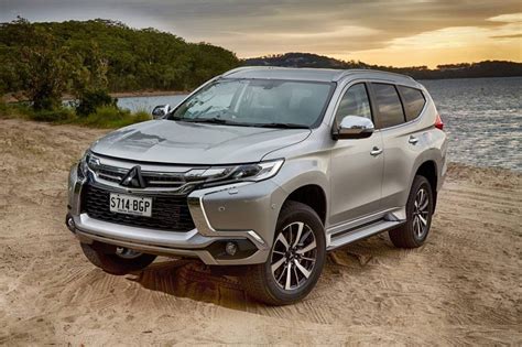 2020 Mitsubishi Pajero Rear Wallpaper | Mitsubishi pajero, Mitsubishi pajero sport, Mitsubishi