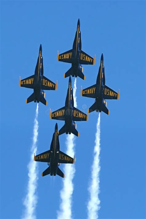 Airshow. editorial stock image. Image of airshow, wing - 9886084