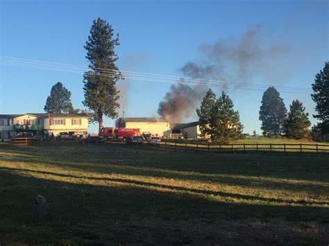 Fire crews battle early morning garage fire in Spokane - Spokane, North ...