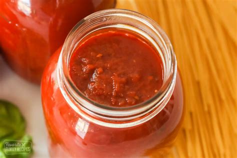 Homemade Canned Spaghetti Sauce | Favorite Family Recipes