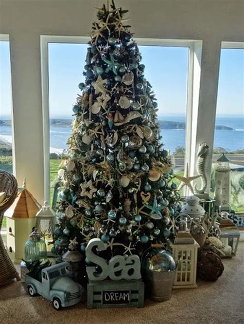 20+ Christmas Decorations Beach Theme – HomeDecorish