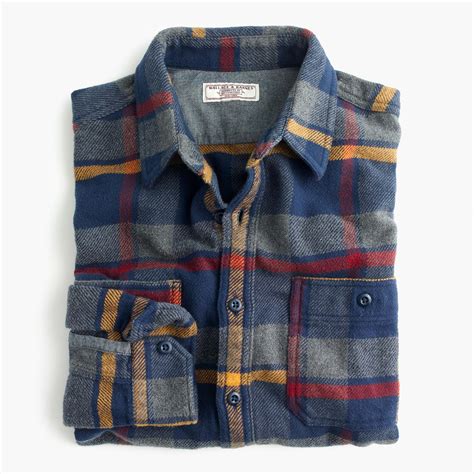 We make our heavyweight flannel shirts the old-fashioned way by using heavy-duty cotton that's ...